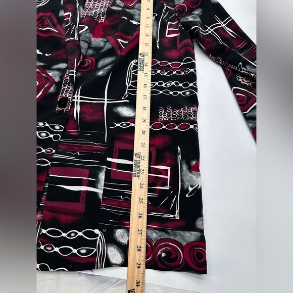 Vintage Emily Adams Women's Black and Red Patterned Blazer size small (D36) - Picture 6 of 11